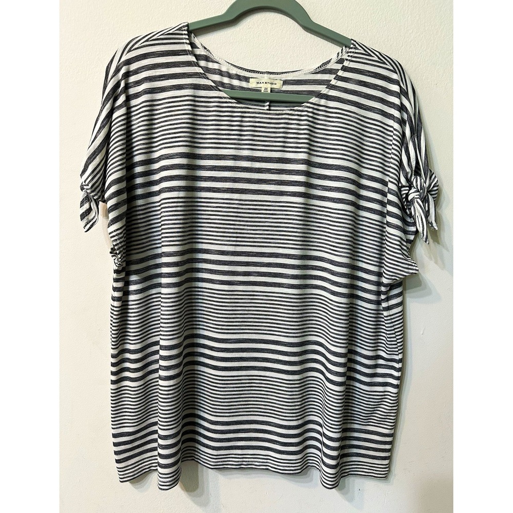 Max Studio Women 2X Black White Striped Tie Sleeve Short Sleeve Knit Top Blouse